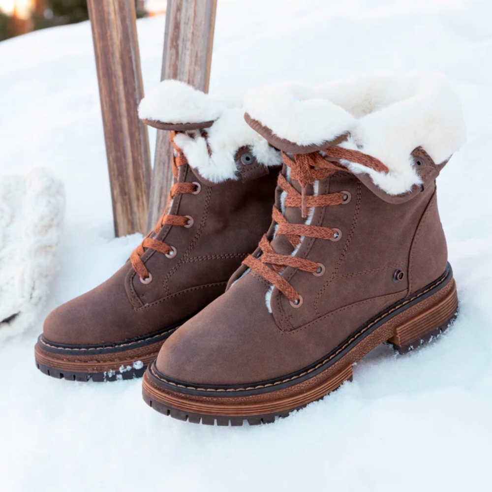 Roxy Bruna Lace Up Boots